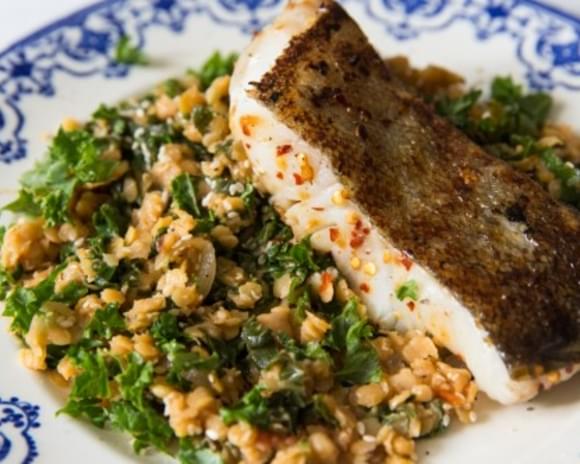 Seared Sea Bass with Lentil and Kale Salad