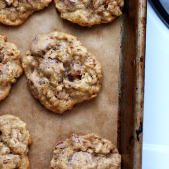 Oatmeal, Chocolate Chip and Pecan Cookies