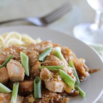 Stir Fry Chicken with Sesame and Leeks