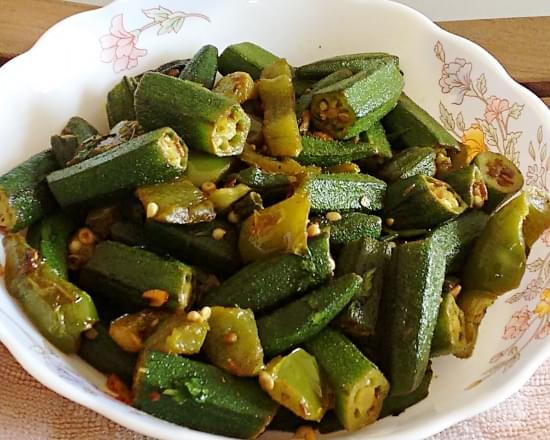 Indian Spicy Sauteed Okra And Green Peppers