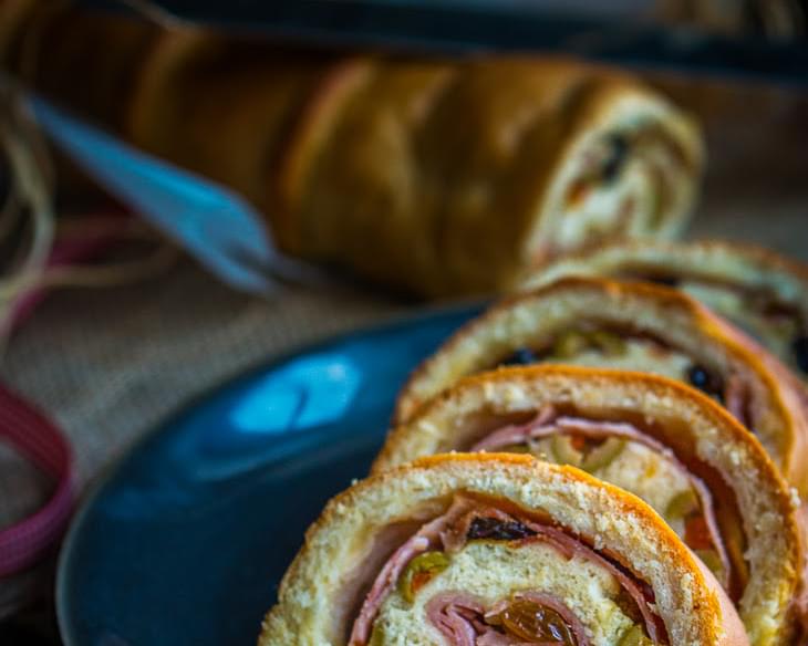 Venezuelan Traditional Ham Bread