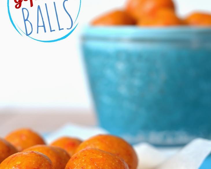Raw Apricot and Goji Berry Balls