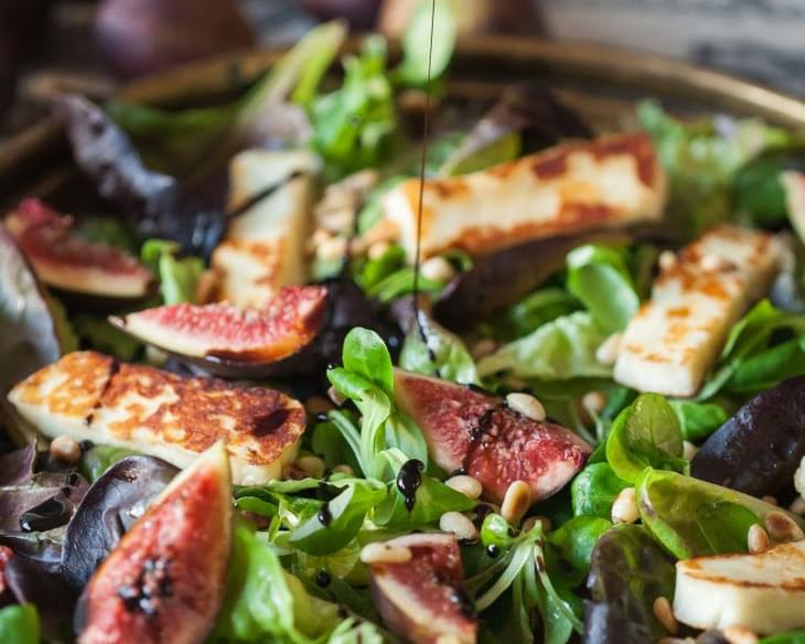 Winter Salad with Figs and Pomegranate Balsamic Dressing