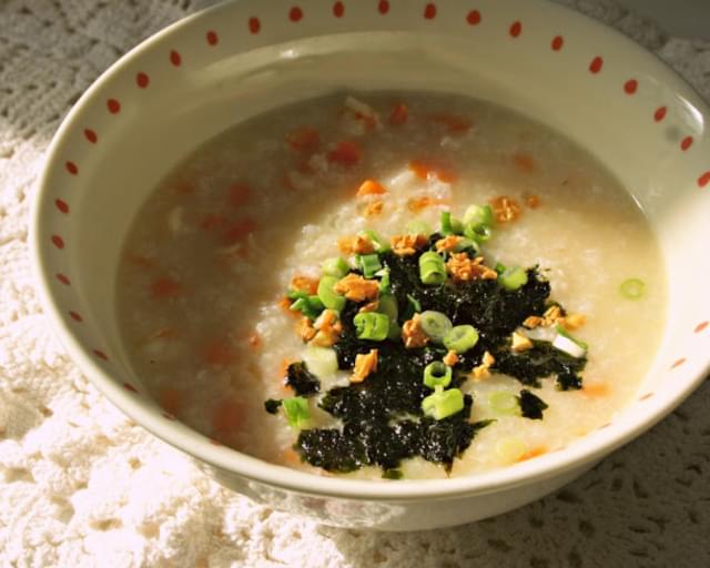 Korean Shrimp Rice Porridge (Saewoojuk)