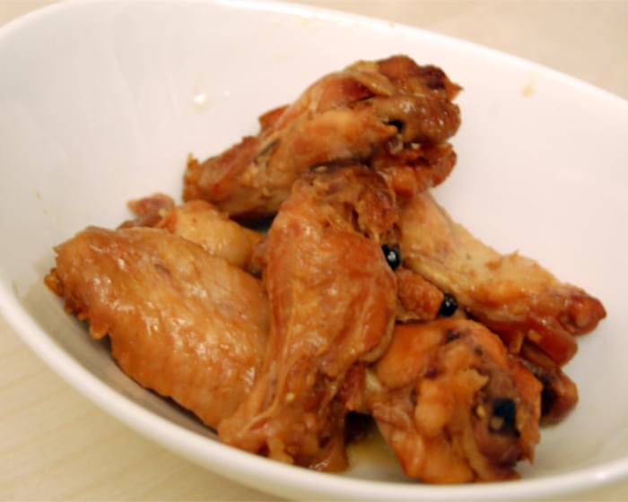 Honey Garlic Chicken Wings in the Crock Pot