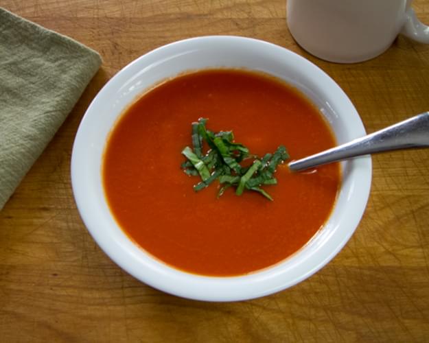 10-Minute Paleo Tomato Soup