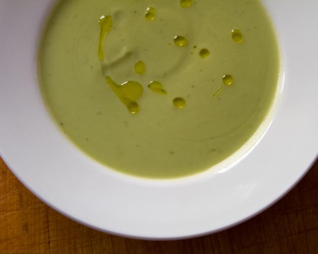 Easy Paleo Broccoli Soup