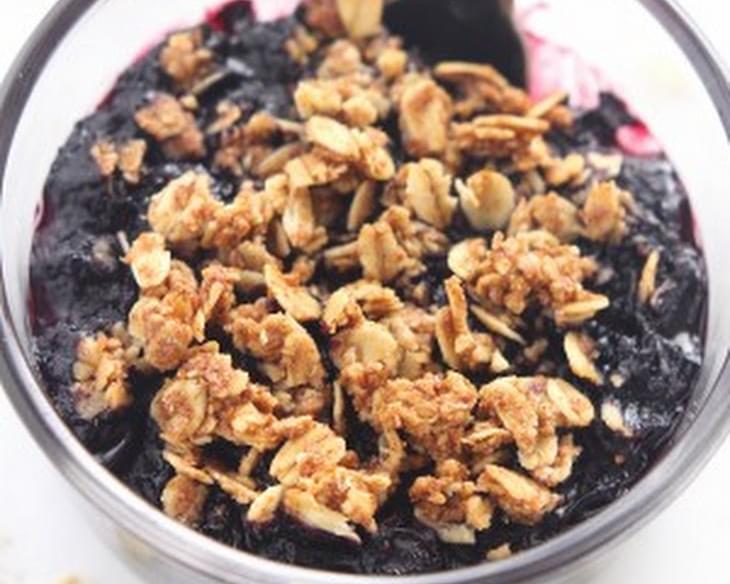 Clean-Eating Blueberry Breakfast Crumbles