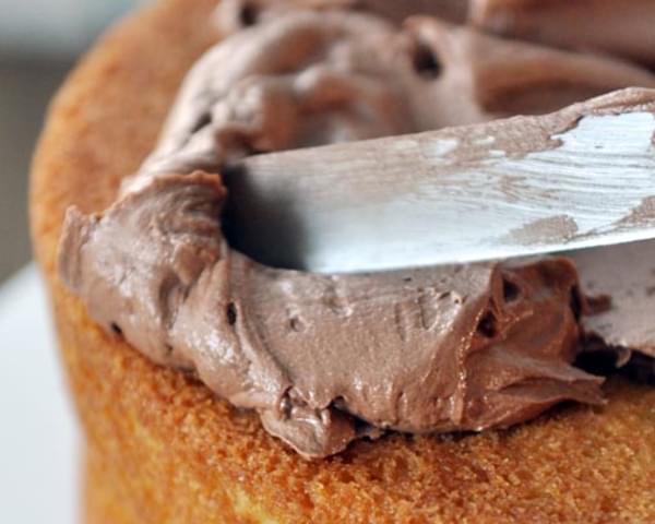 Whipped Chocolate Buttercream Frosting