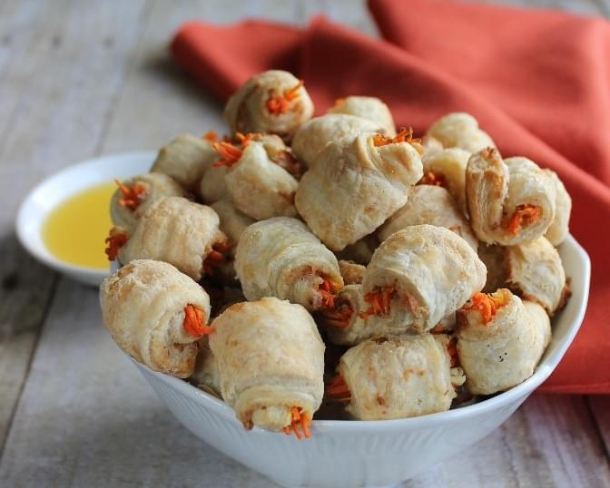 Carrot Bundles with Cashew Maple Spread