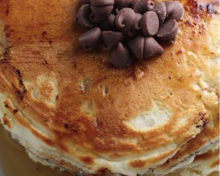 Fast and Easy Chocolate Chip Pancakes