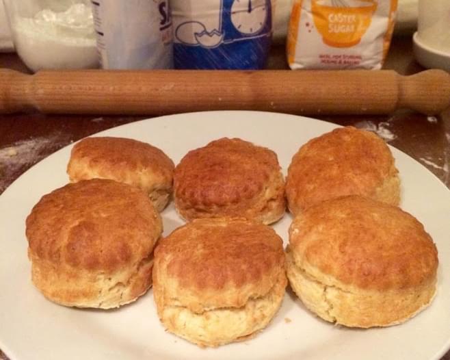 Scones - Easy and quick scone recipe!