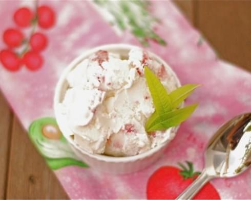 Strawberry-Lemon Verbena Ice Cream