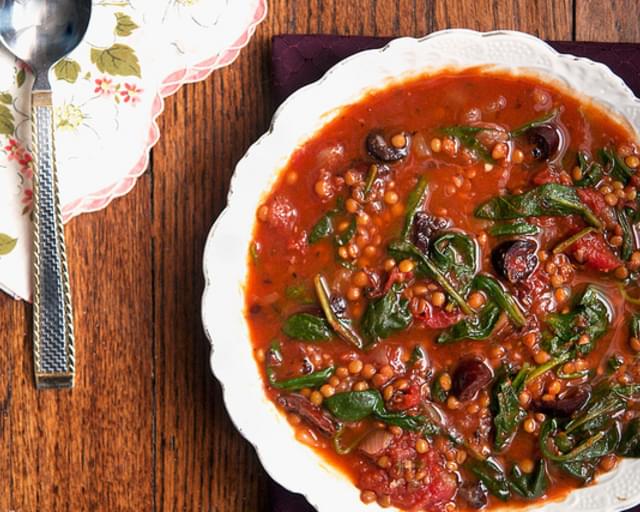 Smoky Tomato Lentil Soup With Spinach & Olives