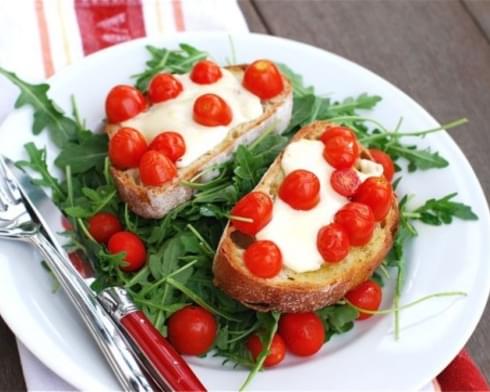 Tomato & Fontina Bruschetta