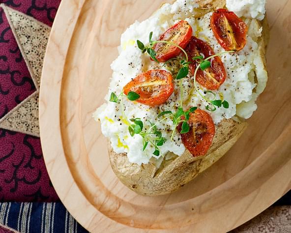 Baked Potato with Ricotta and Tomatoes