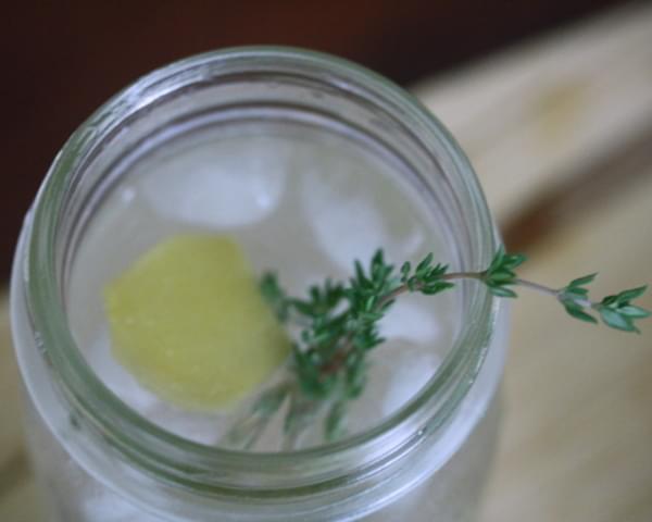 Homemade Thyme and Ginger Ale