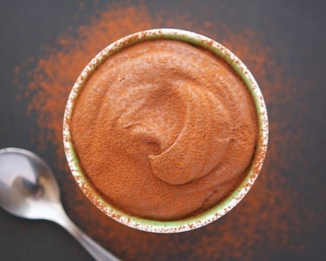 3-Ingredient (Dairy-Free) Cocoa Mousse