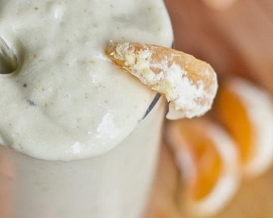 Flu-Buster Clementine Creamsicle Smoothie