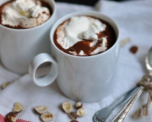 hot chocolate whipped cream recipe