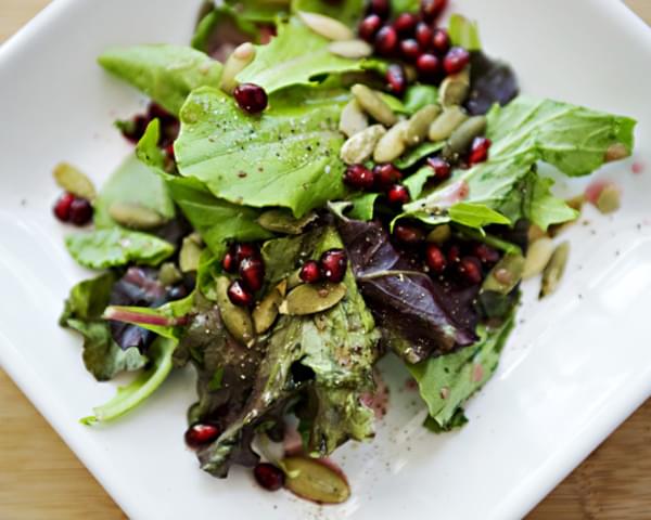 Mixed Greens with Pomegranate Lemon Dressing