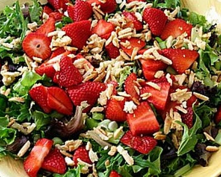 Baby Greens w/ Strawberries & Sugared Almonds