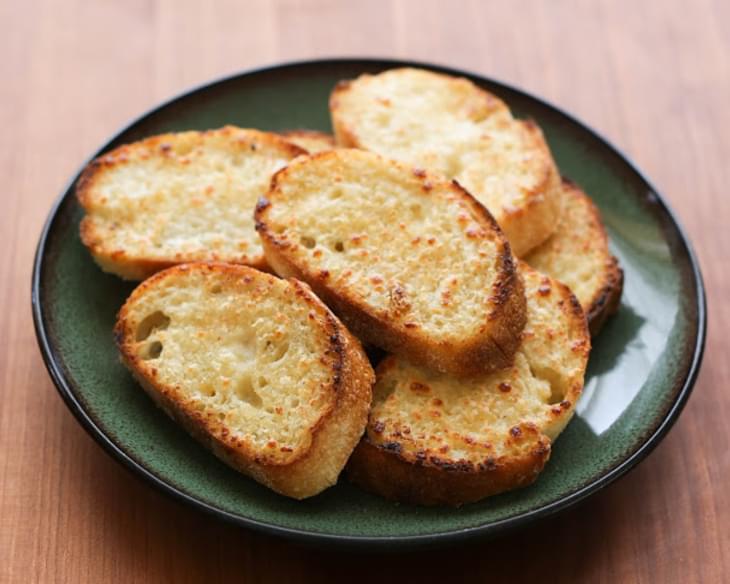 Roasted Garlic Parmesan Bread