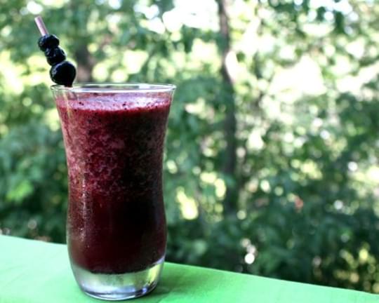 A Bright & Bubbly Blended Berry Drink