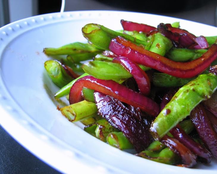 Green Beans with Sweet-and-Sour Red Onions