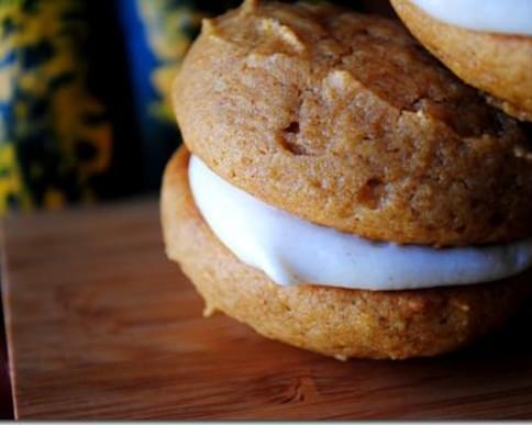 Pumpkin Spice Whoopie Pies with Cinnamon Cream Cheese Frosting
