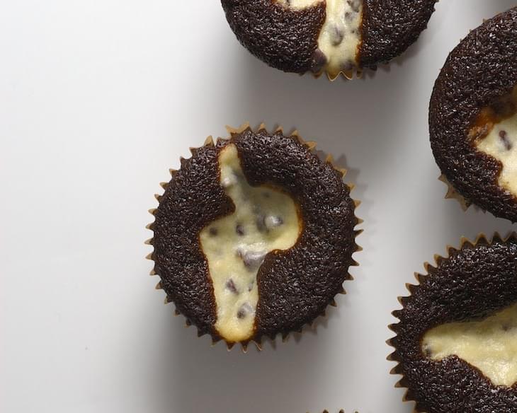 Black and White Cupcakes