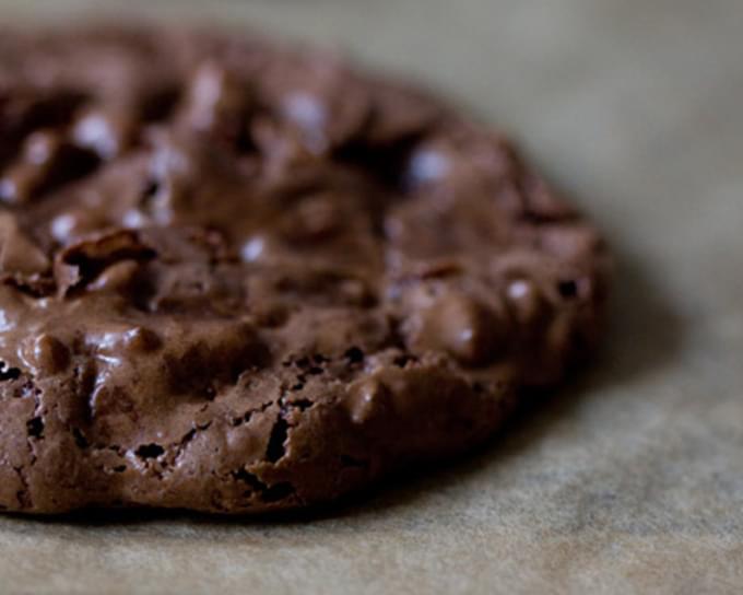 Chocolate Puddle Cookies