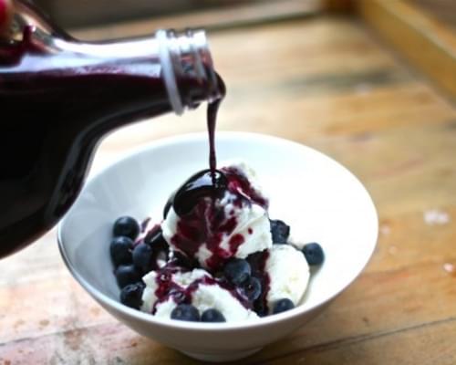 How to Make Your Own Blueberry Syrup