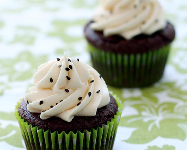 Black Pearl Cupcakes