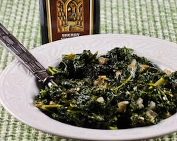 Sauteed Kale with Garlic and Onion (Melting Tuscan Kale)