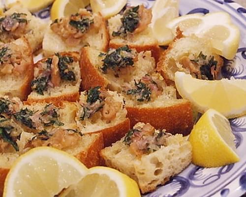 Crostini with Clams