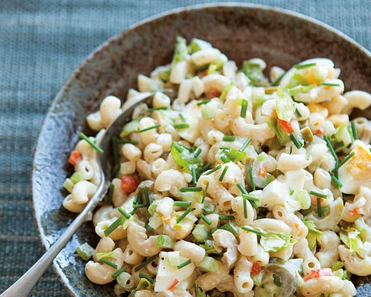 Old-Fashioned Macaroni Salad with Sweet Pickles