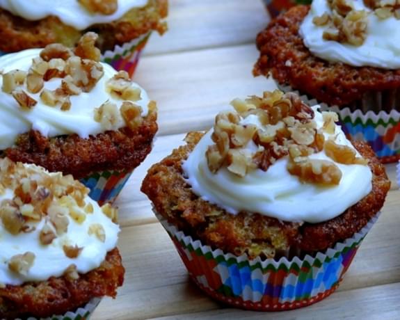 Coconut-Pineapple Cupcakes with Pineapple-Cream Cheese Frosting