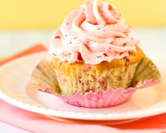 Strawberry Cupcakes with Strawberry Meringue Buttercream