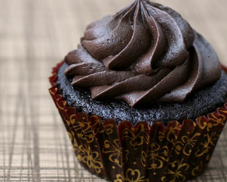 Black & Gold Dark Chocolate Caramel Cupcakes