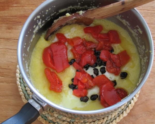 Soft Polenta with an Egg, Red Peppers, and Fried Capers
