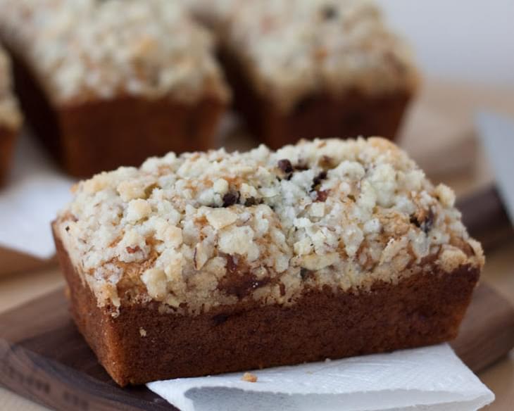 Streusel Topped Chocolate Chip Banana Bread