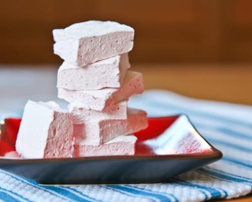 Homemade Strawberry Marshmallows (these are naturally gluten free)