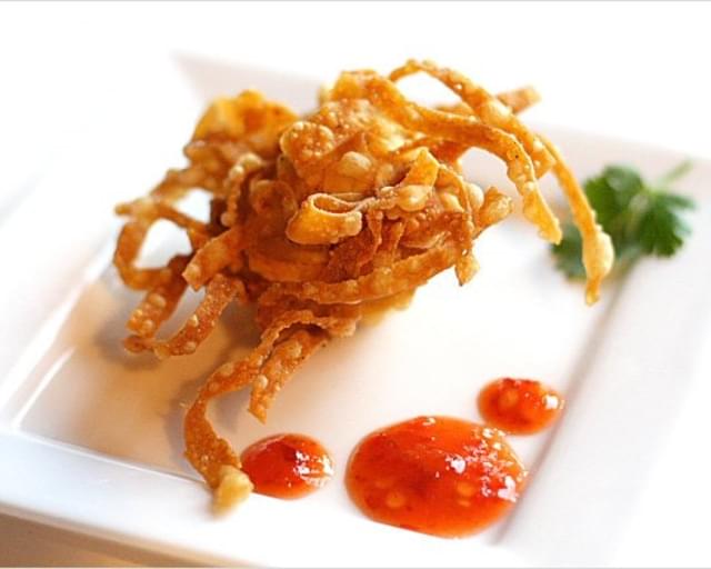 Fried Shrimp/Prawn Balls with Wonton Skin (炸虾球)