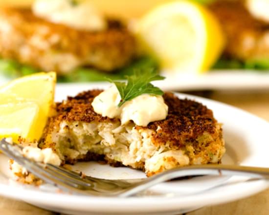 Crab Cakes with Remoulade Sauce