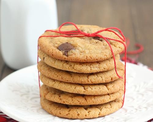 100% Whole Wheat Crunchy Chocolate Chip Cookies