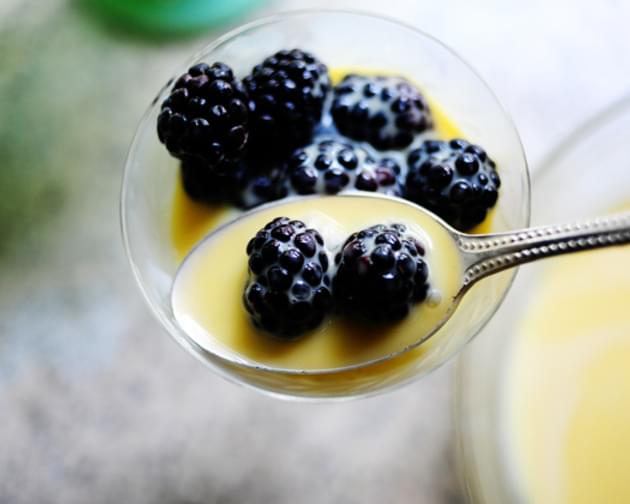 Blackberries with Sweet Cream