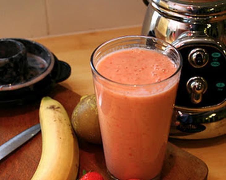 Strawberry, Banana And Pear Smoothie