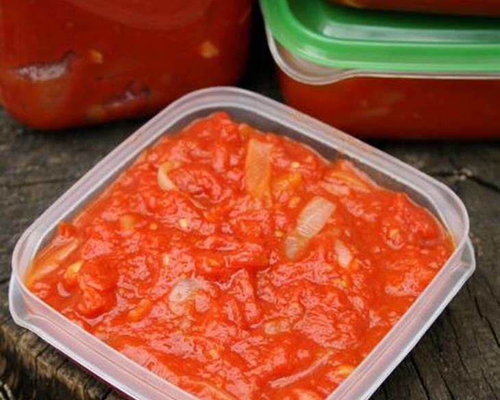 Slow Cooked Tomato Sauce