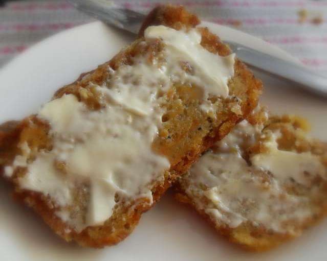 Carrot and Poppy Seed Cake